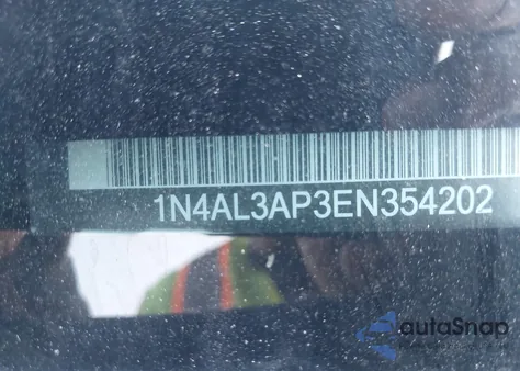 2014 Nissan Altima 2.5/2.5 S/2.5 Sl/2.5 Sv z USA, uszkodzony, nr VIN 1N4AL3AP3EN354202